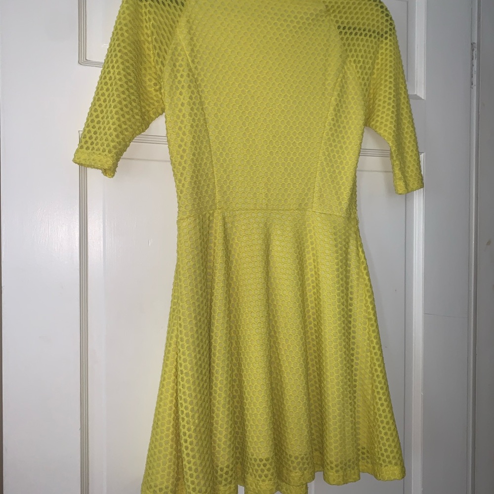 Dress - Picture 4 of 4